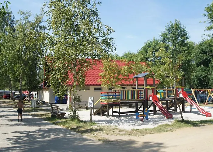 Kamp alanı & Intercamp'84 3*