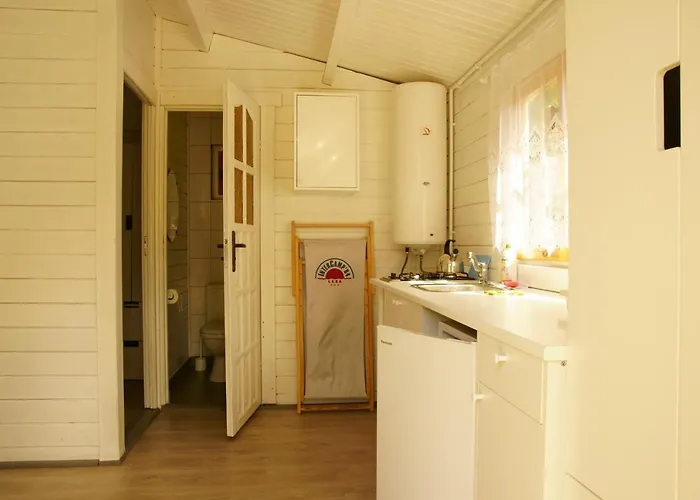 Kamp alanı & Intercamp'84 3*